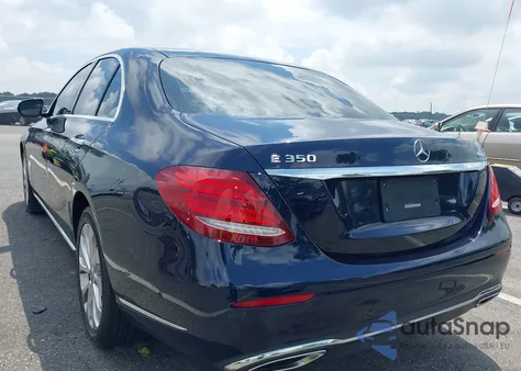 2020 Mercedes-Benz E 350 4Matic z USA, uszkodzony, nr VIN WDDZF8EB1LA733578